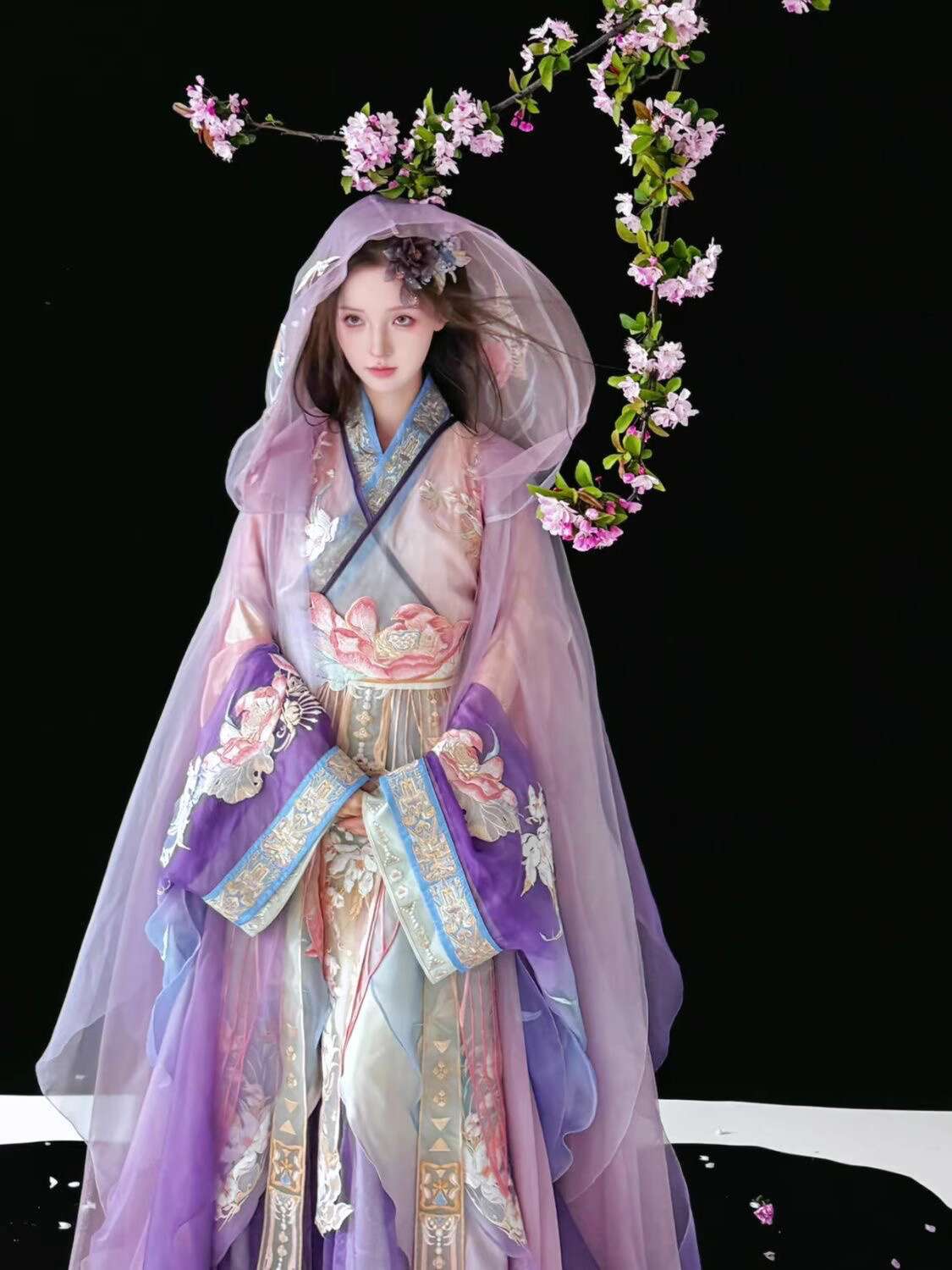 New Fiesta Carnival Halloween  - Robe Silk Women บทวิจารณ์และราคา